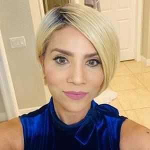 Meet your Posher, Dayma